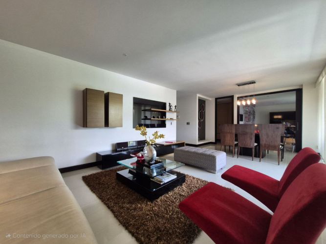 Apartamento de 3 alcobas en venta en Ciudad Jardin, Cali, 200 m² · foto 3 de 24