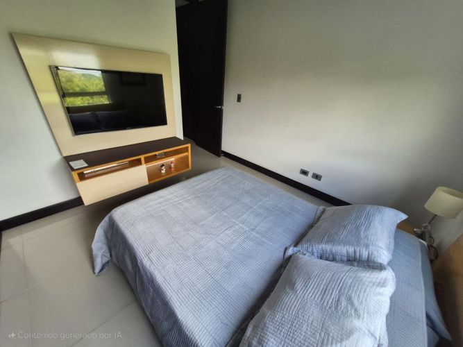 Apartamento de 3 alcobas en venta en Ciudad Jardin, Cali, 200 m² · foto 17 de 24