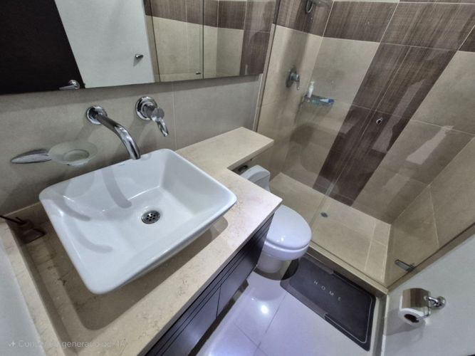 Apartamento de 3 alcobas en venta en Ciudad Jardin, Cali, 200 m² · foto 18 de 24