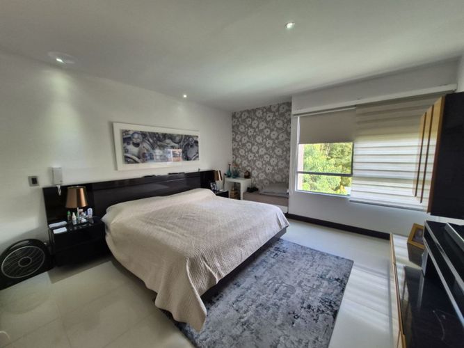 Apartamento de 3 alcobas en venta en Ciudad Jardin, Cali, 200 m² · foto 23 de 24