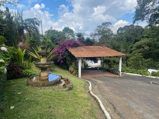 Casa de 4 alcobas en venta en La Elvira, Cali, 406 m² · foto 3 de 12