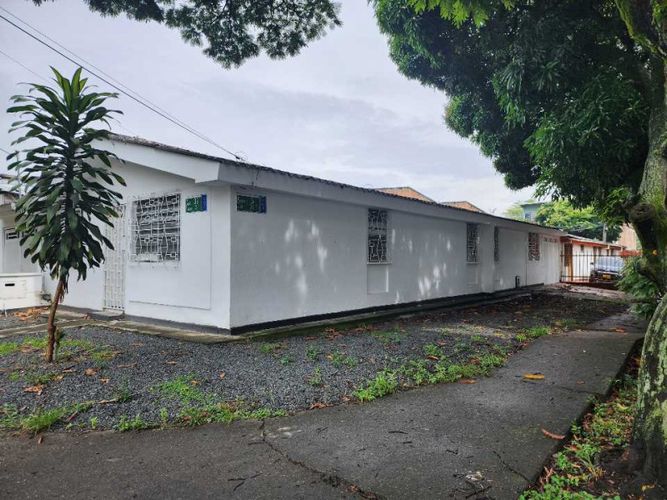 Casa de 6 alcobas en venta en Vipasa, Cali, 260 m² · foto 3 de 18