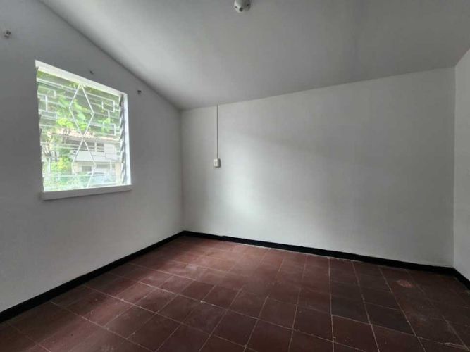Casa de 6 alcobas en venta en Vipasa, Cali, 260 m² · foto 10 de 18