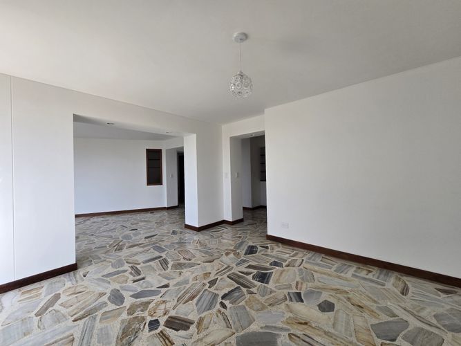 Apartamento en venta en Juanambu, Cali · foto 9 de 24