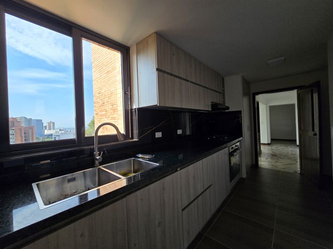 Apartamento en venta en Juanambu, Cali · foto 13 de 24
