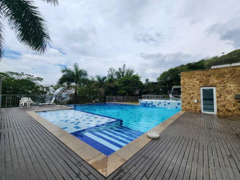 Apartamento en venta en Cristales, Cali · foto 2 de 20