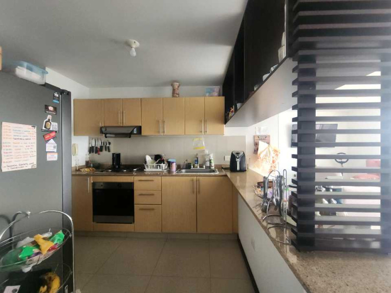 Apartamento en venta en Cristales, Cali · foto 9 de 20