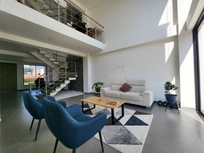 Casa de 5 alcobas en venta en Las Mercedes, Jamundí, 281 m² · foto 7 de 20