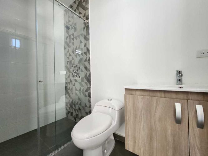 Casa de 5 alcobas en venta en Las Mercedes, Jamundí, 281 m² · foto 16 de 20