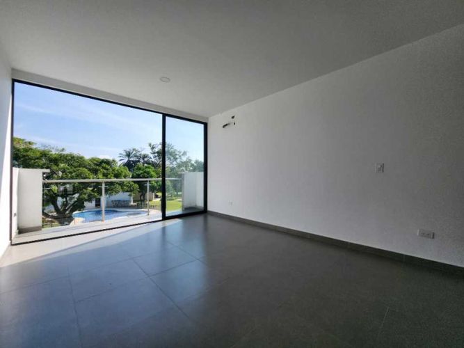 Casa de 5 alcobas en venta en Las Mercedes, Jamundí, 281 m² · foto 19 de 20
