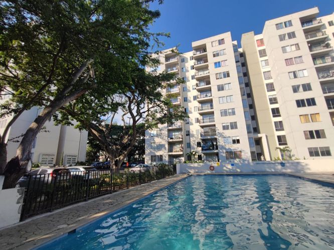 Apartamento de 2 alcobas en venta en Arroyohondo, Yumbo, 51 m² · foto 3 de 16