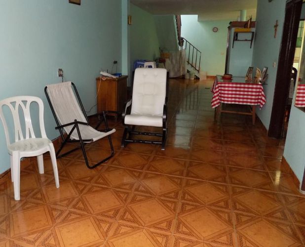 Casa de 8 alcobas en venta en Las Ceibas, Cali, 220 m² · foto 9 de 17