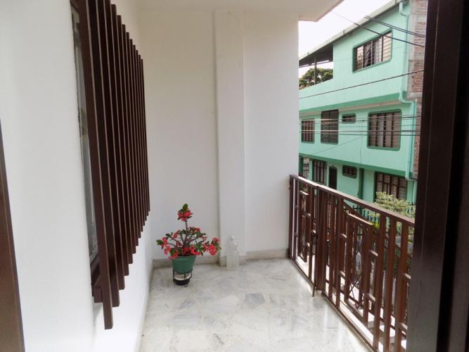 Casa de 8 alcobas en venta en Las Ceibas, Cali, 220 m² · foto 10 de 17