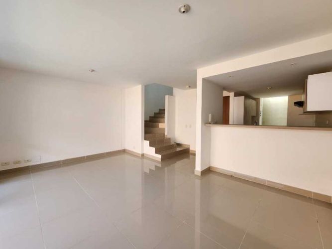 Casa de 3 alcobas en venta en Juan De Ampudia, Jamundí, 122 m² · foto 3 de 24