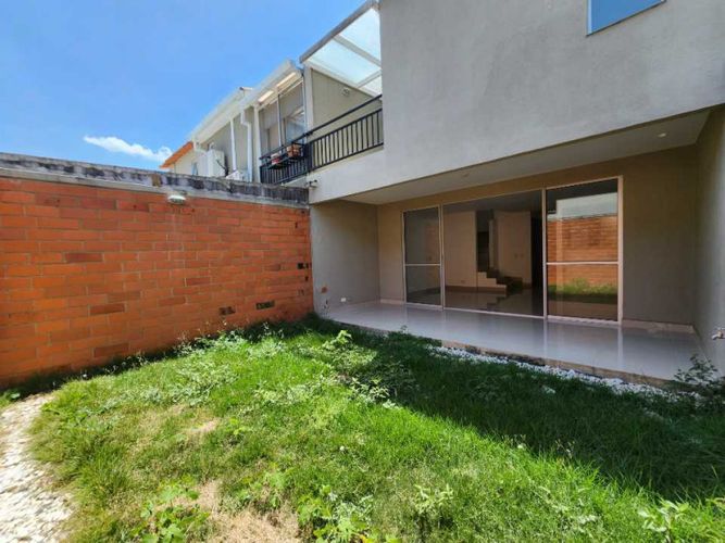 Casa de 3 alcobas en venta en Juan De Ampudia, Jamundí, 122 m² · foto 11 de 24