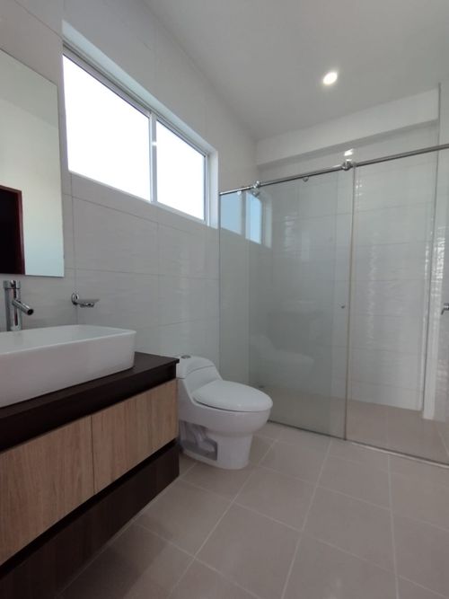 Casa de 5 alcobas en venta en Alfaguara, Jamundí, 350 m² · foto 12 de 24