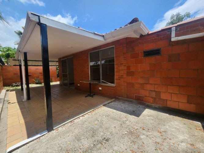 Casa de 3 alcobas en venta en El Castillo, Jamundí, 180 m² · foto 15 de 24