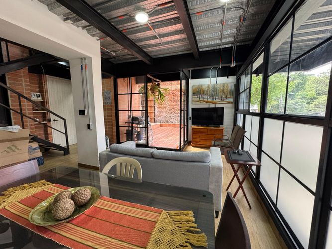 Apartamento de 2 alcobas en venta en San Fernando Viejo, Cali, 94 m² · foto 2 de 24