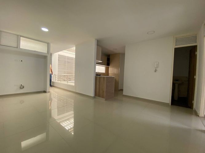 Edificio en venta en Junin, Cali, 408 m² · foto 4 de 22