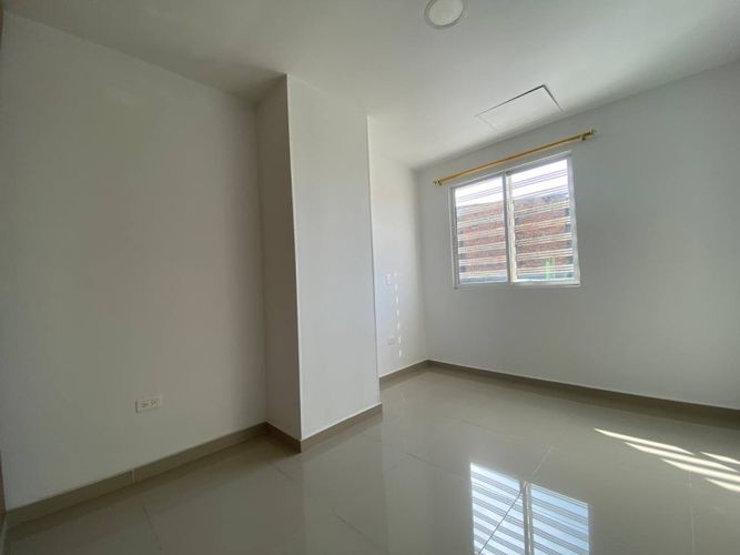 Edificio en venta en Junin, Cali, 408 m² · foto 8 de 22