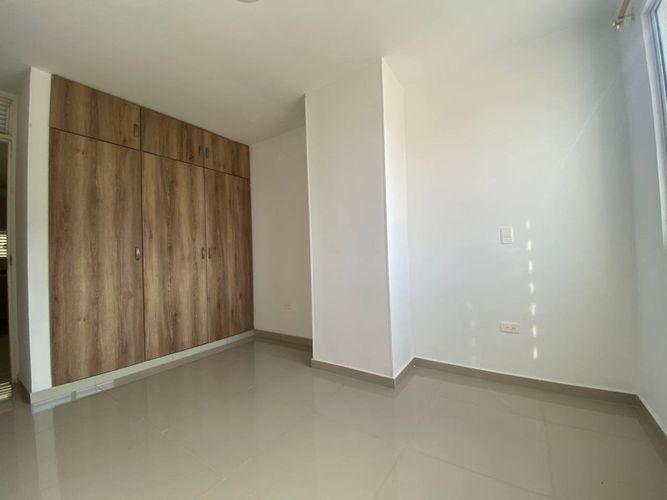 Edificio en venta en Junin, Cali, 408 m² · foto 9 de 22