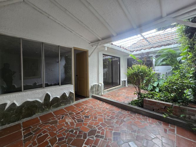 Casa de 3 alcobas en venta en La Flora, Cali, 280 m² · foto 6 de 24