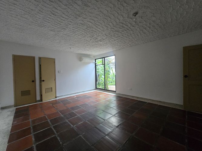 Casa de 3 alcobas en venta en La Flora, Cali, 280 m² · foto 21 de 24