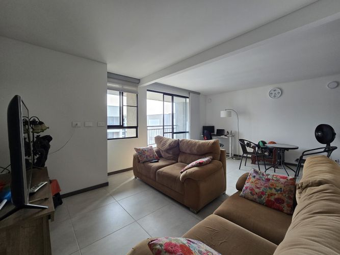 Apartamento de 2 alcobas en venta en Parque Natura, Jamundí, 76 m² · foto 10 de 24
