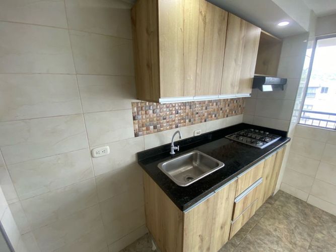 Apartamento de 3 alcobas en venta en Arroyohondo, Yumbo, 60 m² · foto 9 de 24