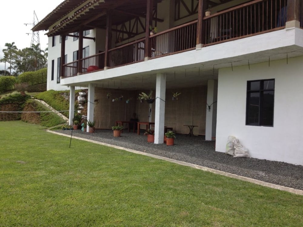 Casa en venta en Tribunas Corcega, Pereira · foto 2 de 15