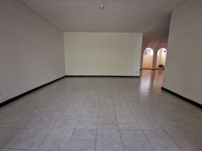 Edificio en venta en Tequendama, Cali, 644 m² · foto 17 de 23