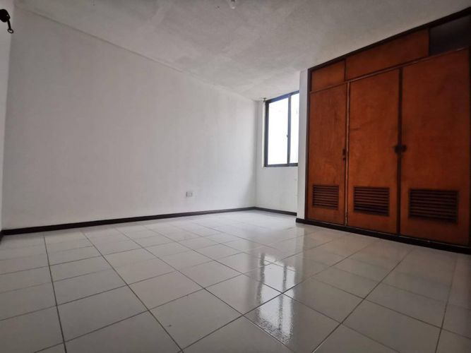 Edificio en venta en Tequendama, Cali, 644 m² · foto 22 de 23