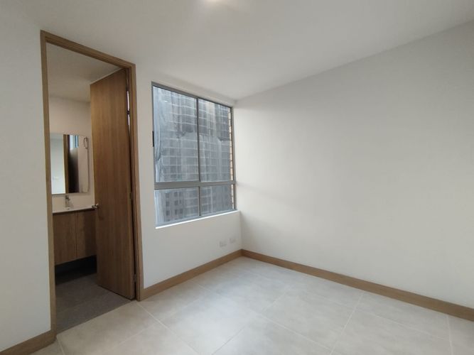 Apartamento de 2 alcobas en arriendo en El Poblado, Medellín, 72 m² · foto 3 de 20