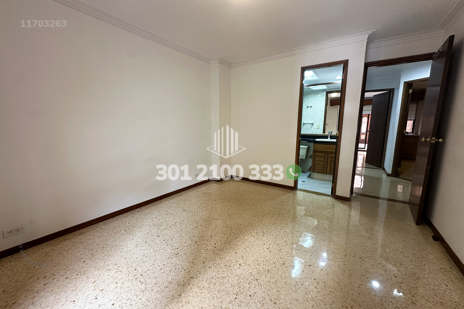 Apartamento en arriendo en Laureles, Medellín · foto 2 de 17