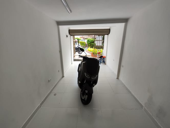 Local en arriendo en Laureles, Medellín, 18 m² · foto 7 de 9