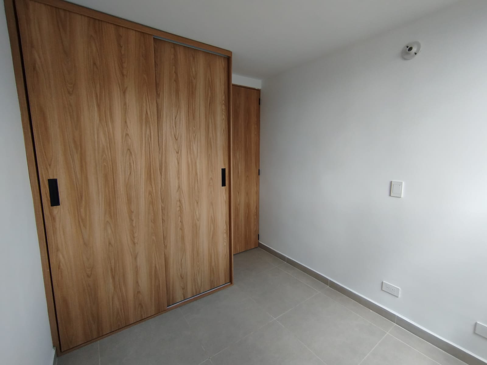 Apartamento en arriendo en Centro, Rionegro · foto 10 de 14