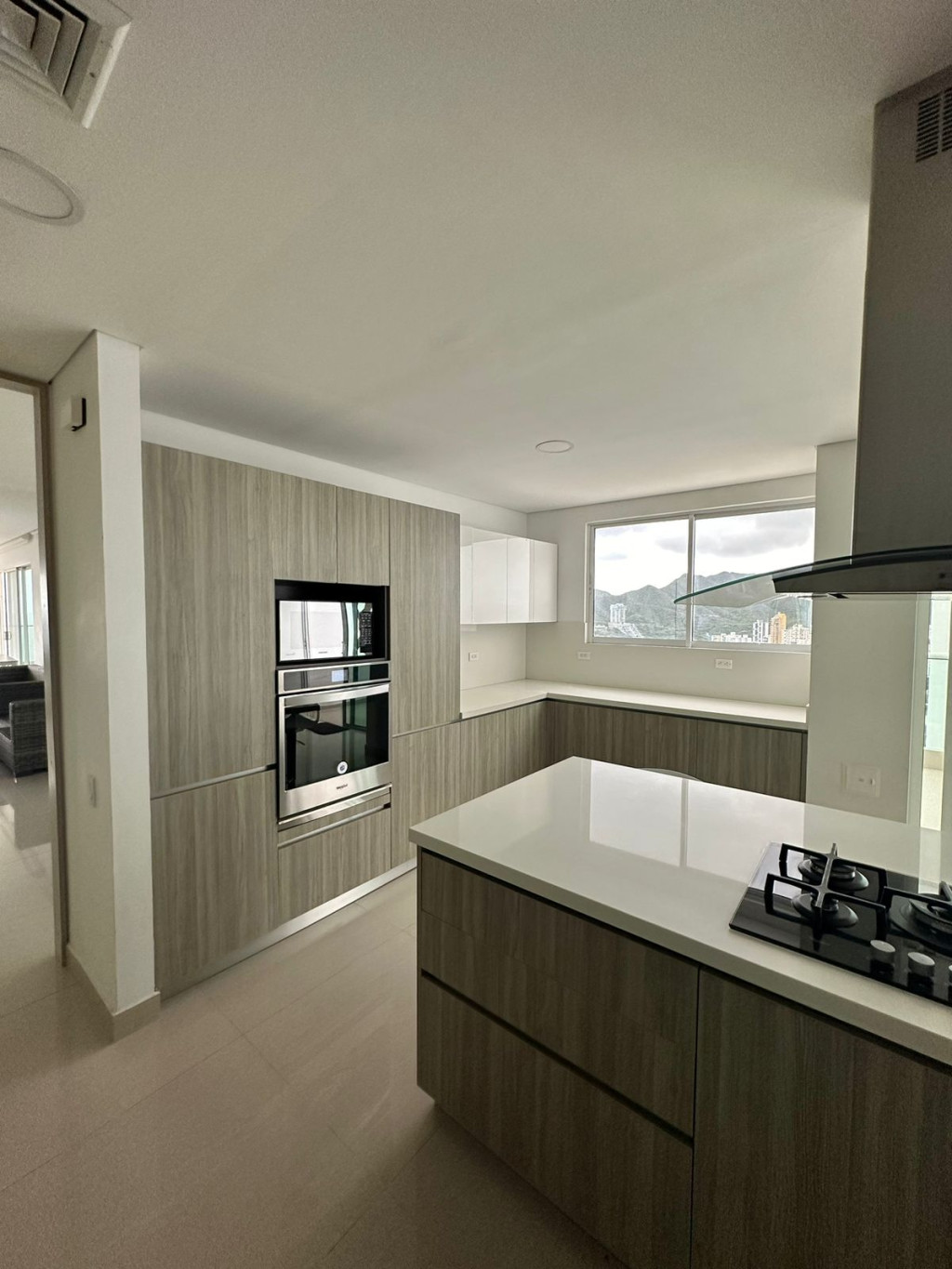 Apartamento en venta en Rodadero Sur, Santa Marta · foto 6 de 24