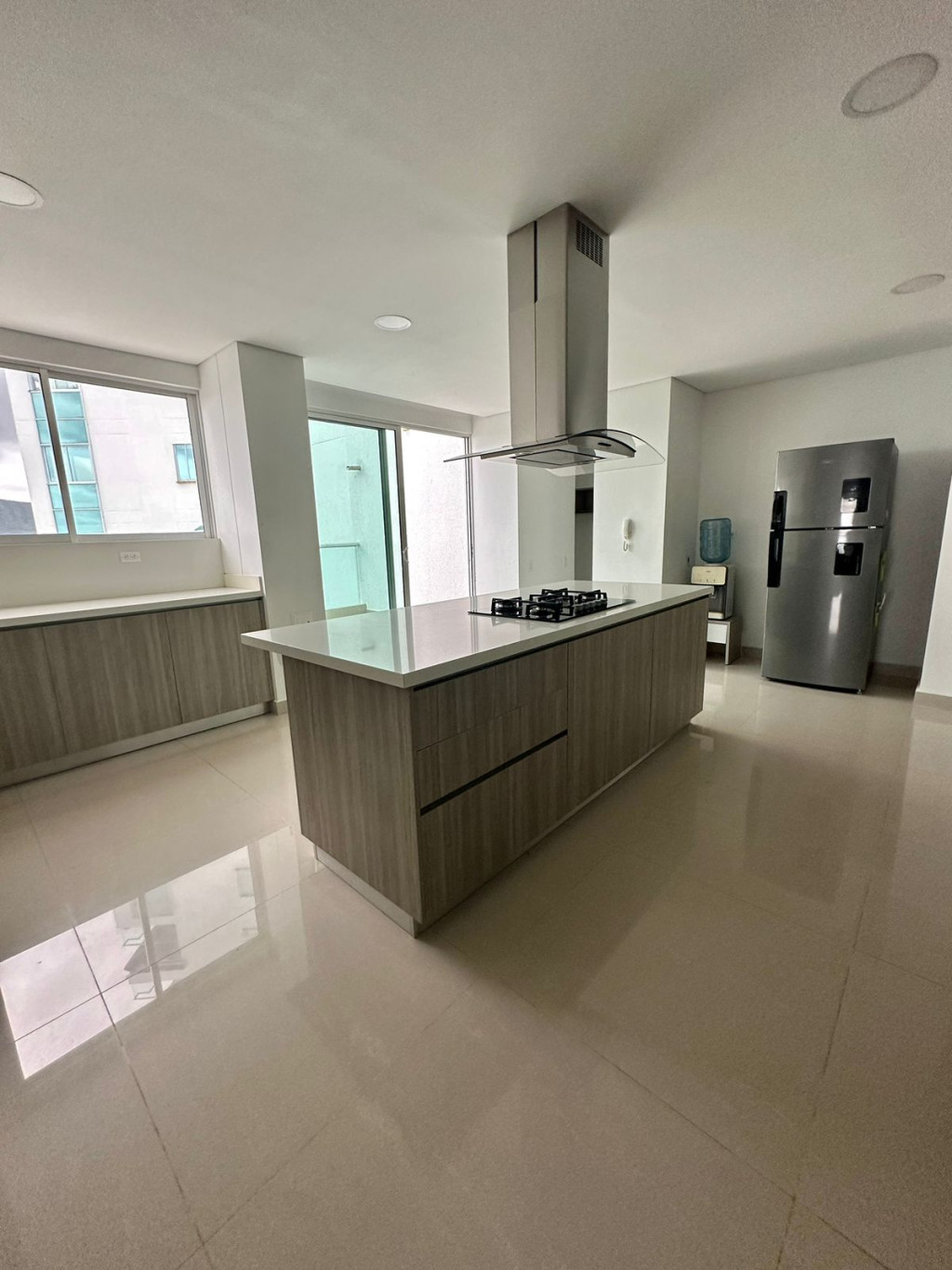 Apartamento en venta en Rodadero Sur, Santa Marta · foto 7 de 24