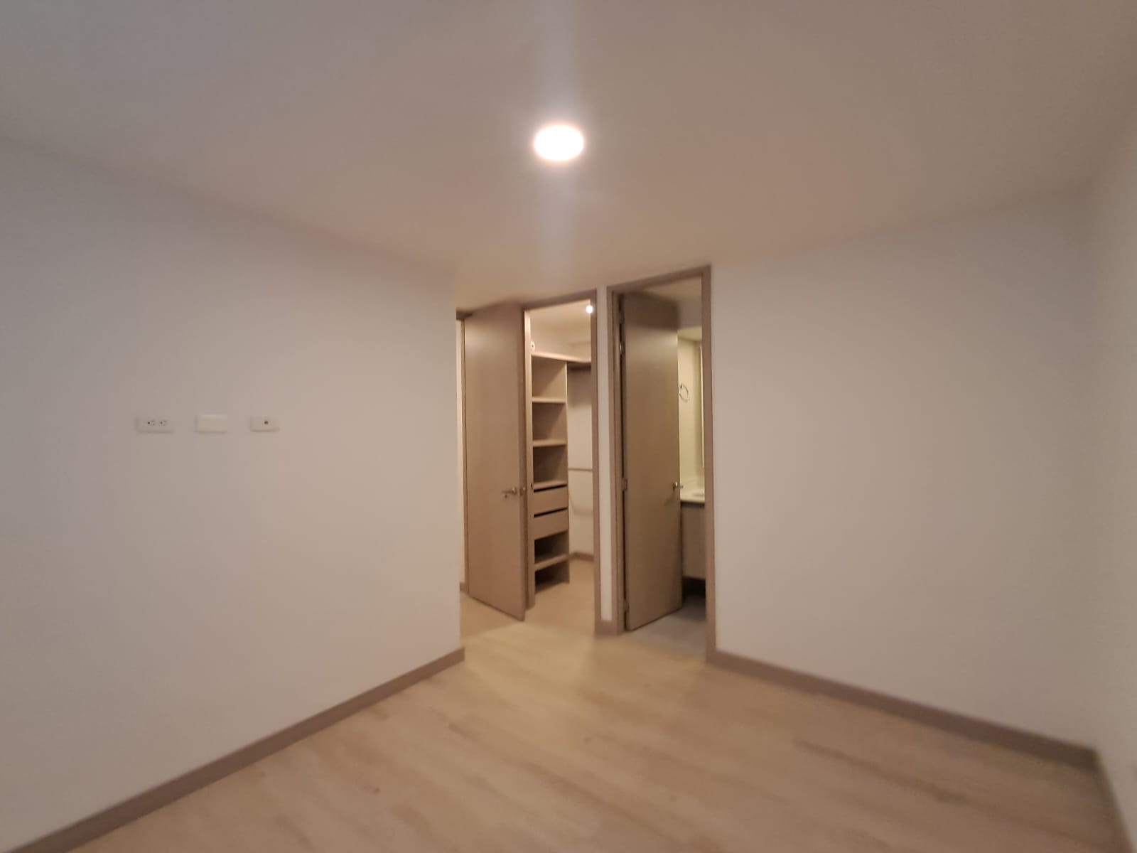 Apartamento en arriendo en Los Colegios, Rionegro · foto 10 de 14