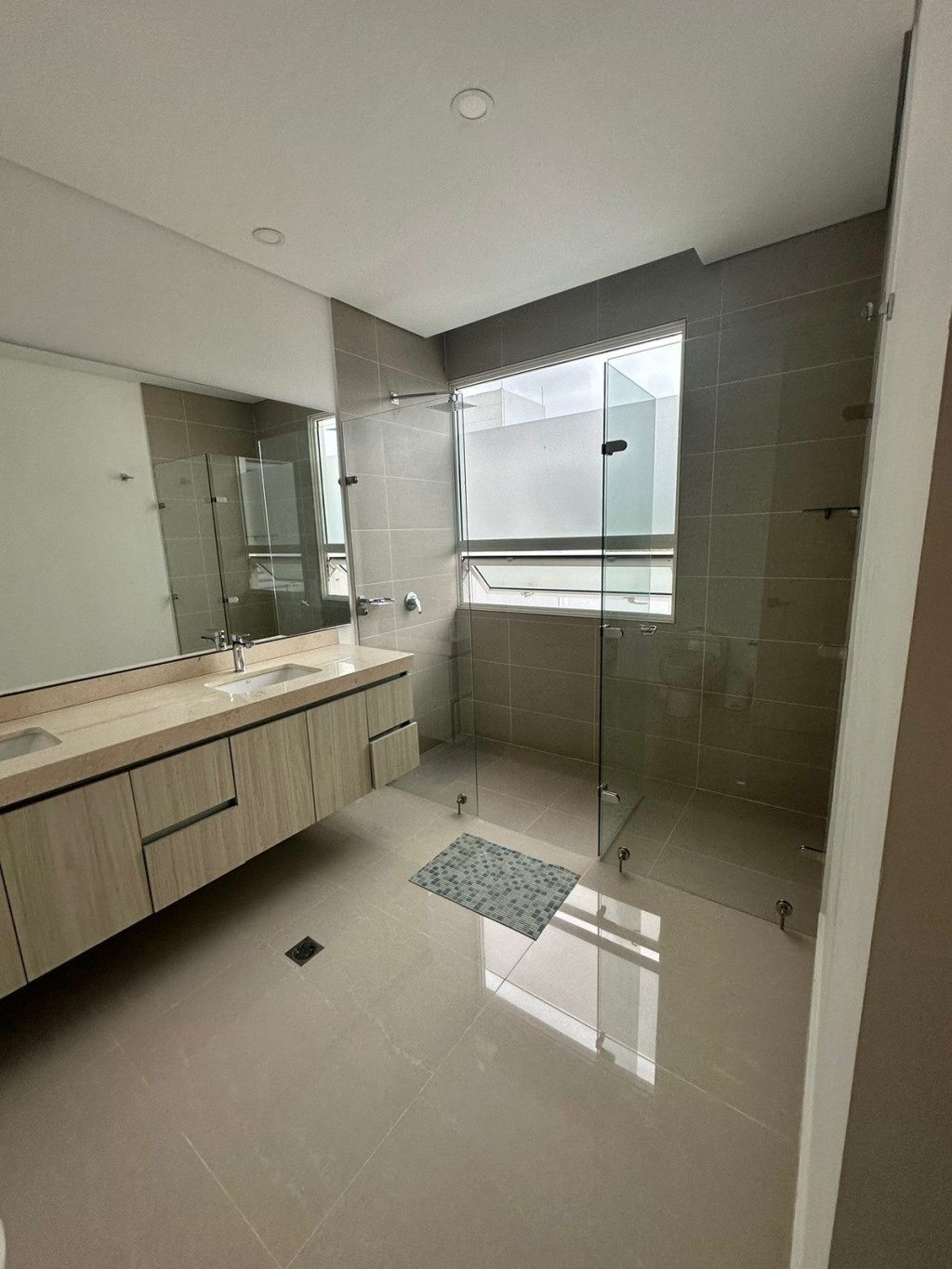 Apartamento en venta en Rodadero Sur, Santa Marta · foto 19 de 24