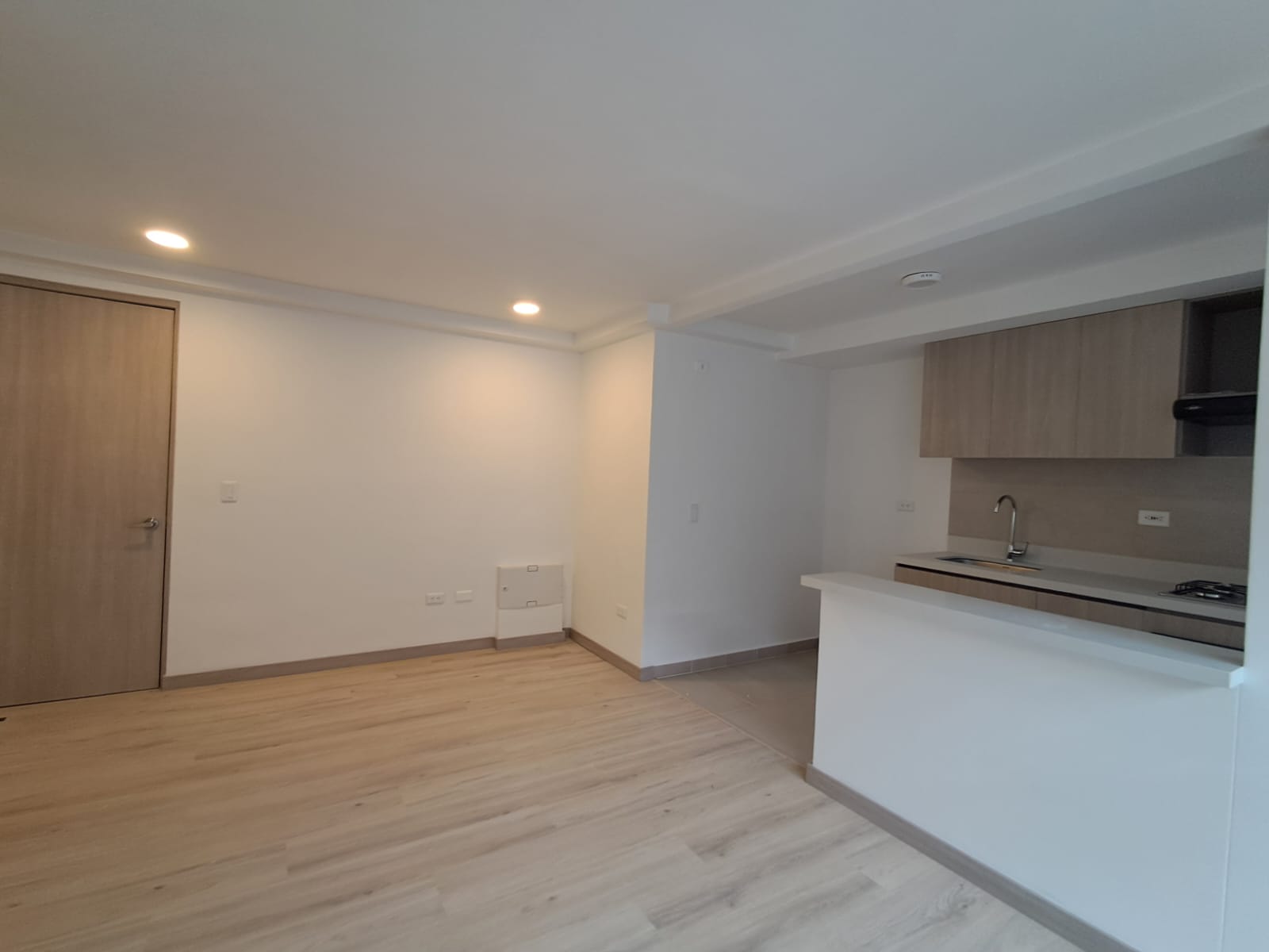 Apartamento en arriendo en Los Colegios, Rionegro · foto 3 de 11