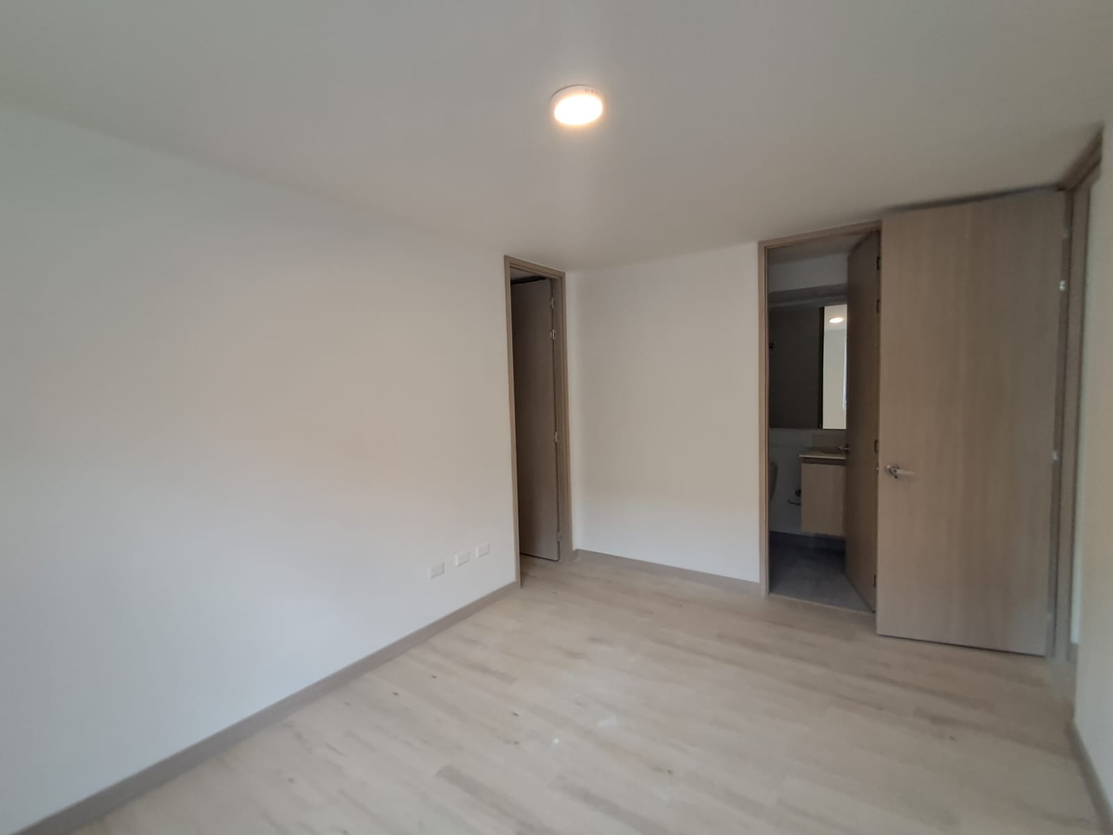 Apartamento en arriendo en Los Colegios, Rionegro · foto 10 de 11