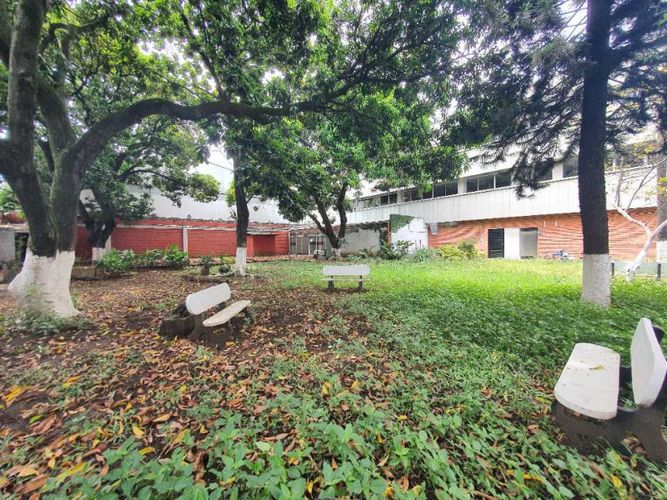 Edificio en venta en La Flora, Cali, 3560 m² · foto 6 de 15