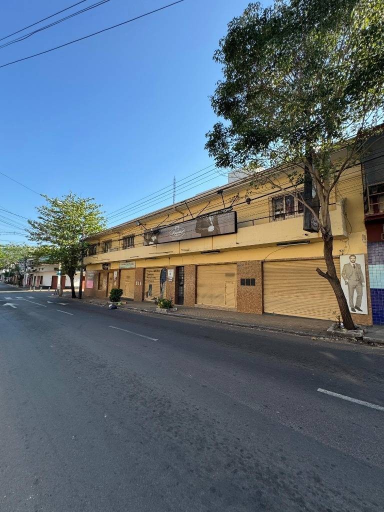 Vendo edificio con locales comerciales en Asunción barrio Catedral — foto 3