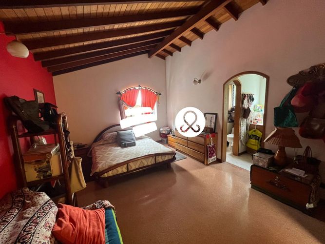 Casa de 5 alcobas en venta en Pueblo Viejo, La Estrella, 250 m² · foto 13 de 16