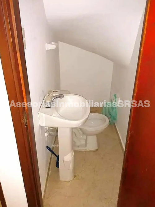 Casa de 5 alcobas en venta en Gilmar, Bogotá, 320 m² · foto 11 de 19