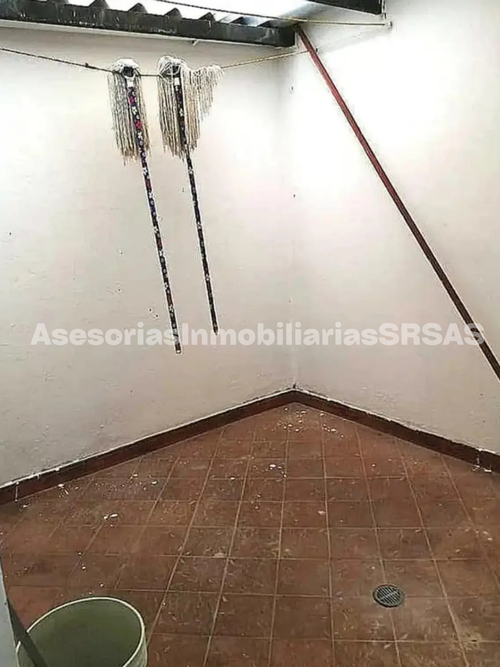 Casa de 5 alcobas en venta en Gilmar, Bogotá, 320 m² · foto 14 de 19