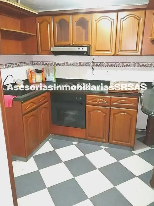 Casa de 5 alcobas en venta en Gilmar, Bogotá, 320 m² · foto 17 de 19