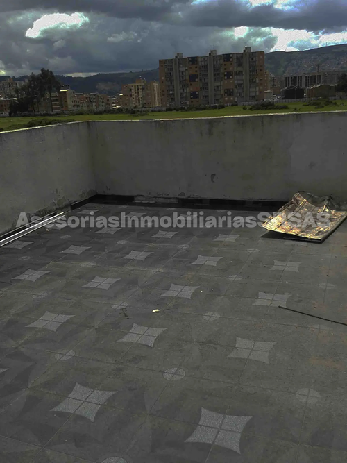 Casa de 5 alcobas en venta en Gilmar, Bogotá, 320 m² · foto 19 de 19