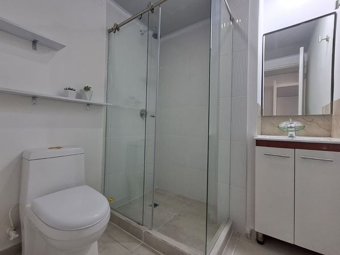 Apartamento de 3 alcobas en arriendo en La Gloria, Medellín, 75 m² · foto 9 de 20